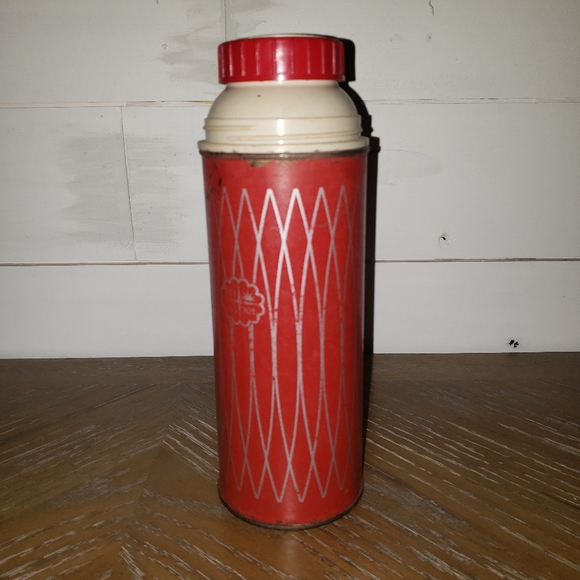 Thermos Kitchen Vintage Thermos Bottle 22 H Icyhot Poshmark